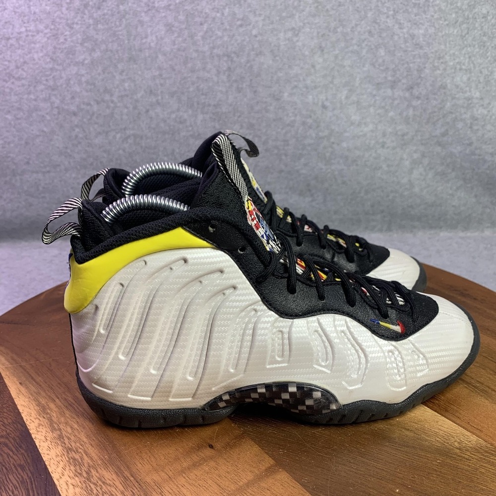 Nike Little Posite One Motorsport Foamposite Size 4Y Athletic Shoes DJ5797-100 - Picture 7 of 16